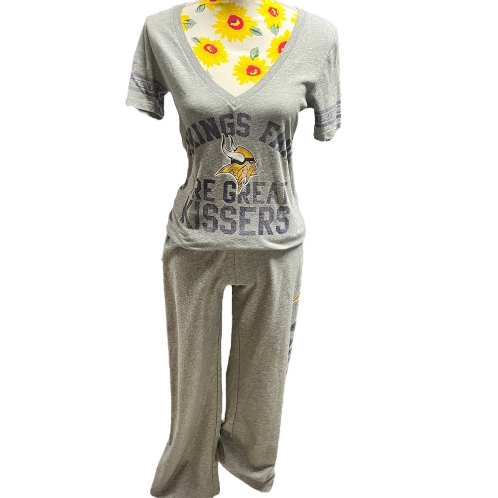 PINK Minnesota Vikings Sweatpants + Top!
